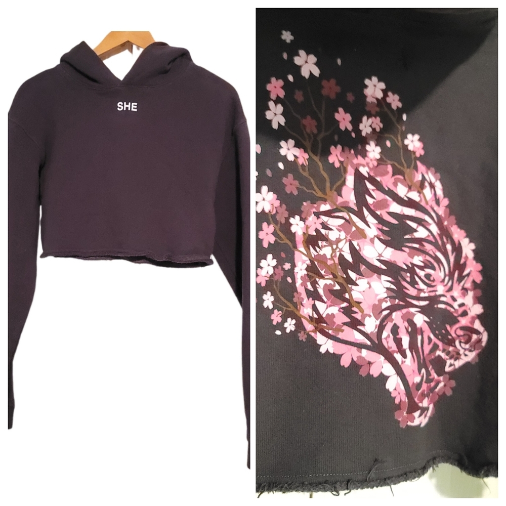 Darcsport Cherry Blossom Wolf Cropped Hoodie SHE Charcoal XS Cotton